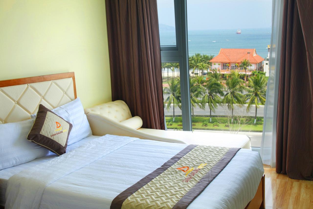 Dana Sailing Hotel Da Nang Exterior photo