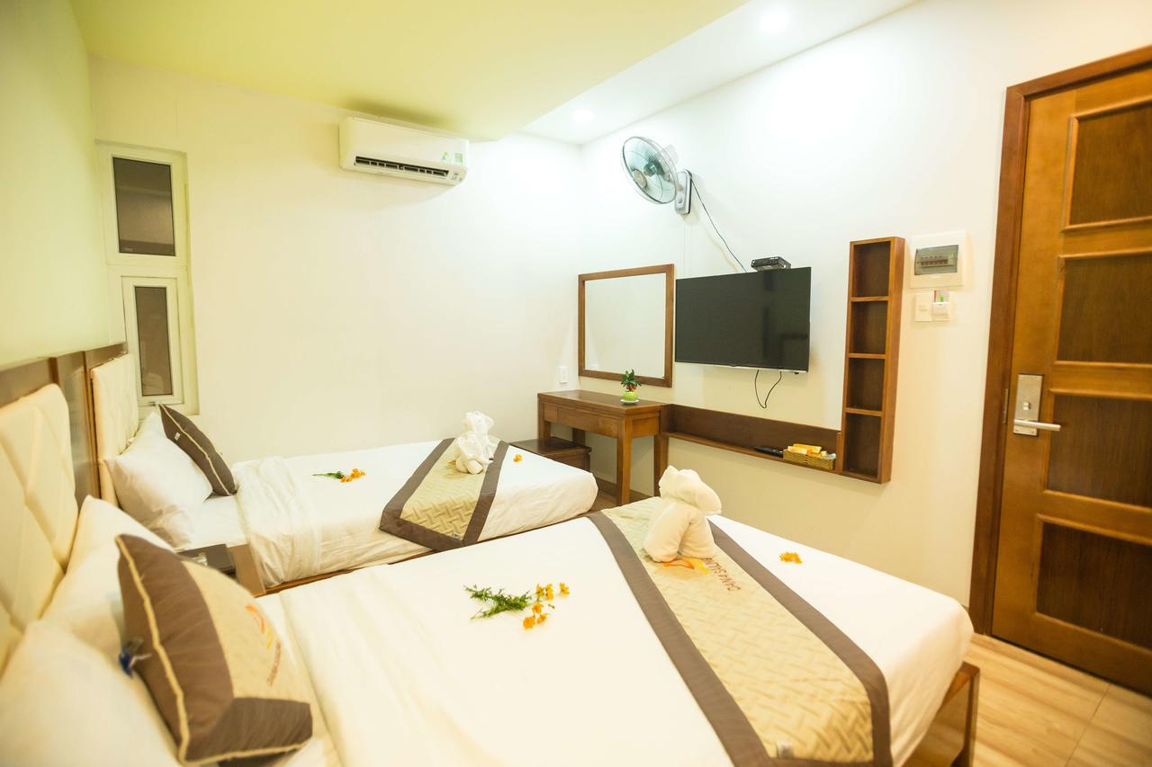 Dana Sailing Hotel Da Nang Exterior photo